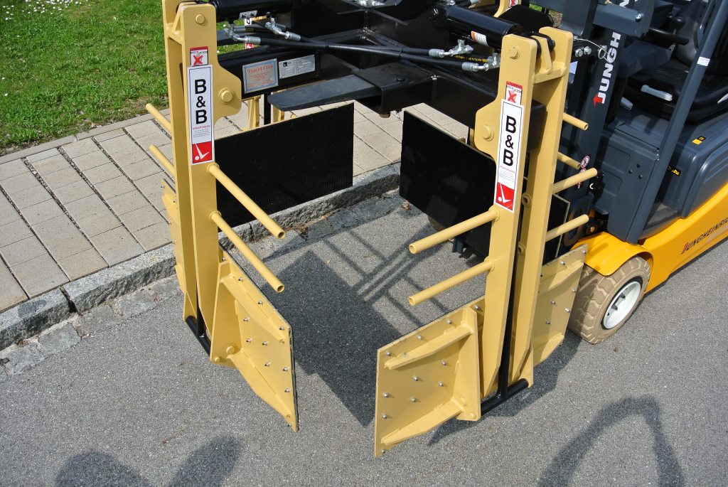 LayerMaster Pallet moving forklift attachment B&B Attachments Ltd