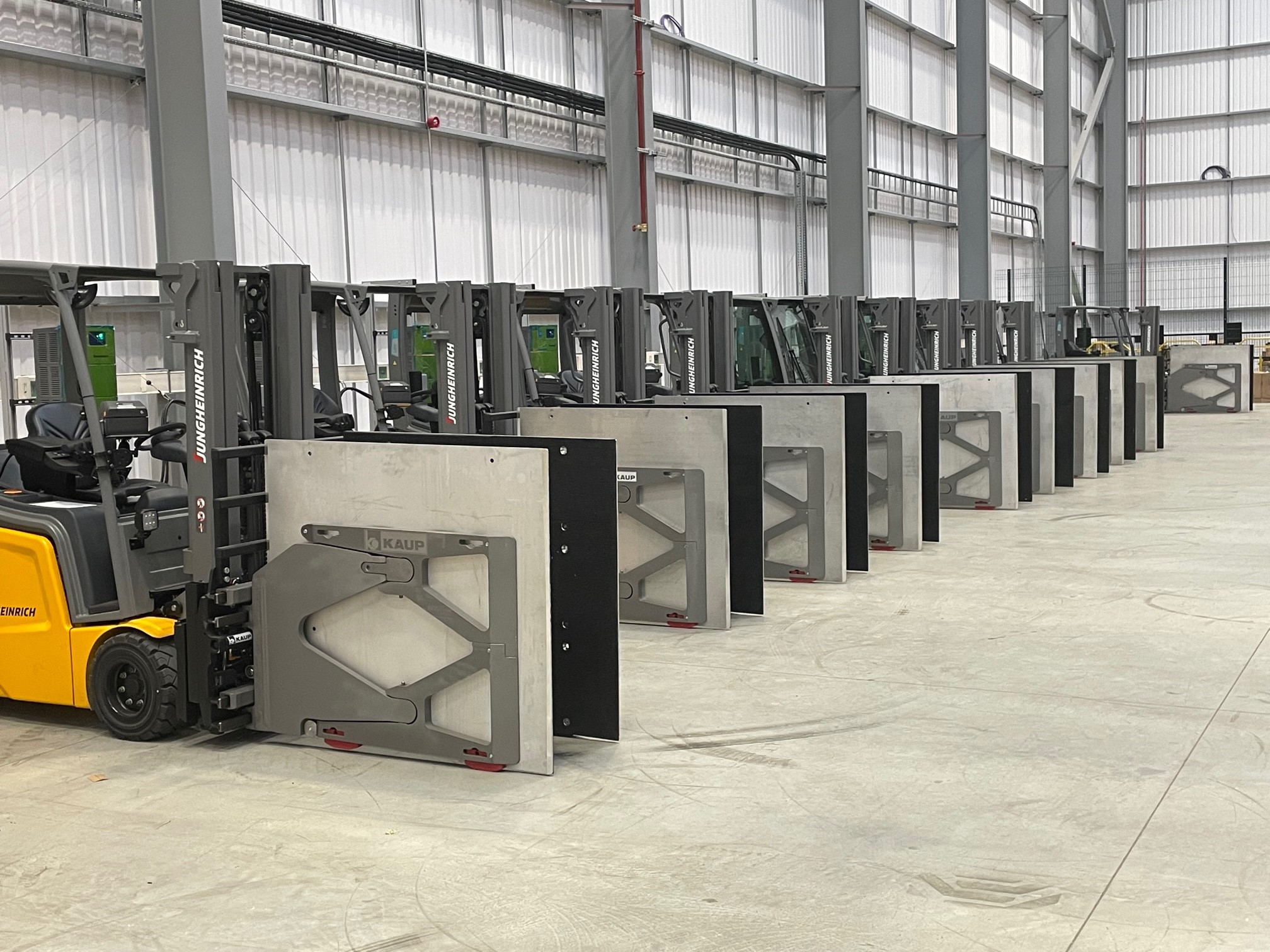 B&B Attachments Introduces KAUP Smart Load Control 2.0 to the UK Market